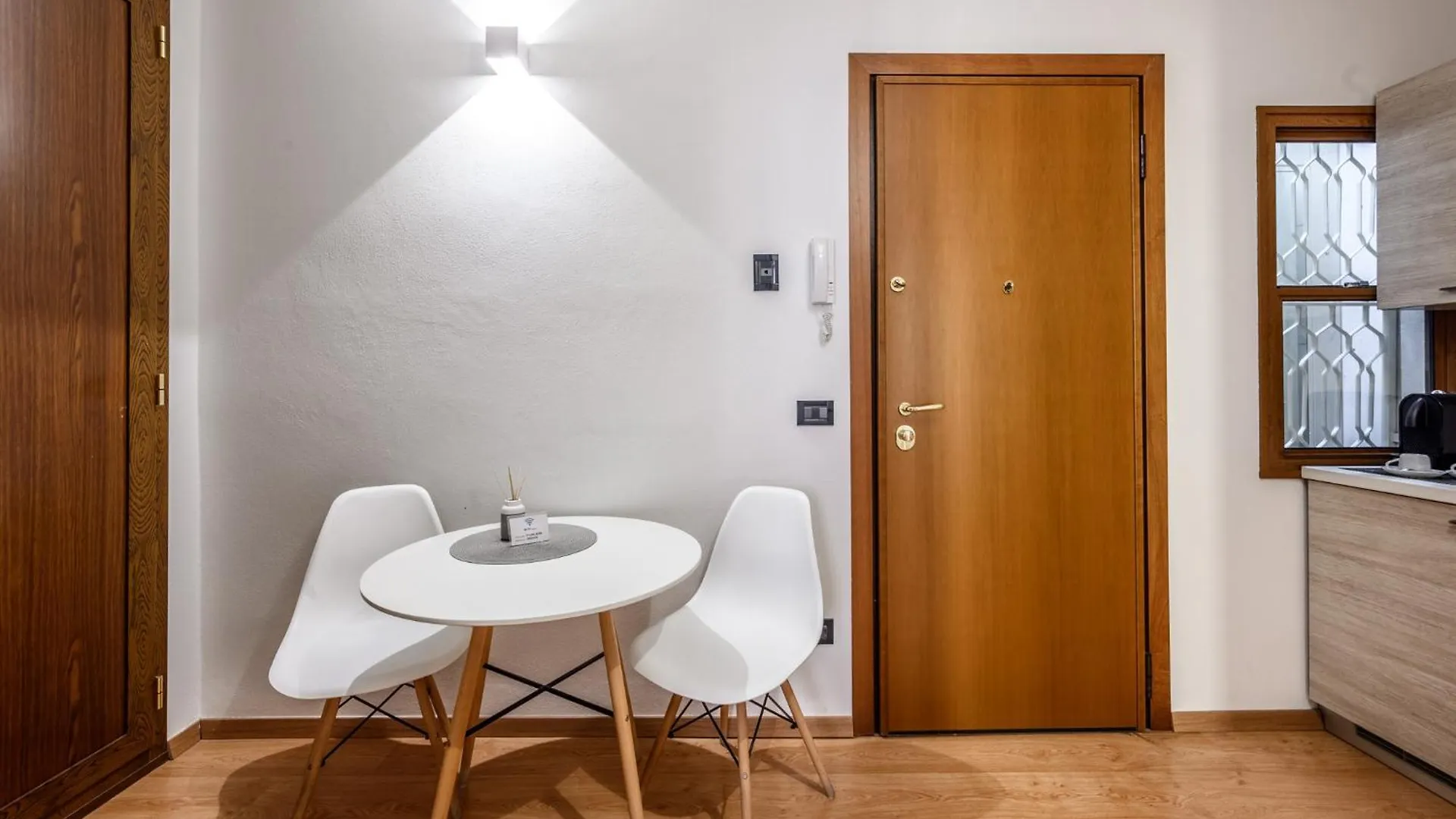 Emilia Studios 5 Modena